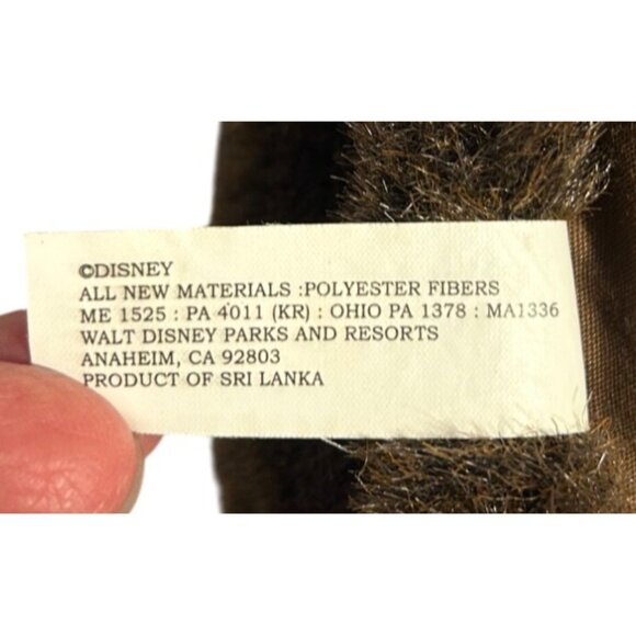 Disneyland Resort Childs Hat Realistic Grizzly Bear Plush - Picture 3 of 7